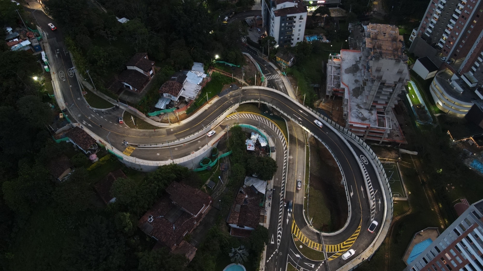 Habitantes del Esmeraldal felices con el intercambio vial  