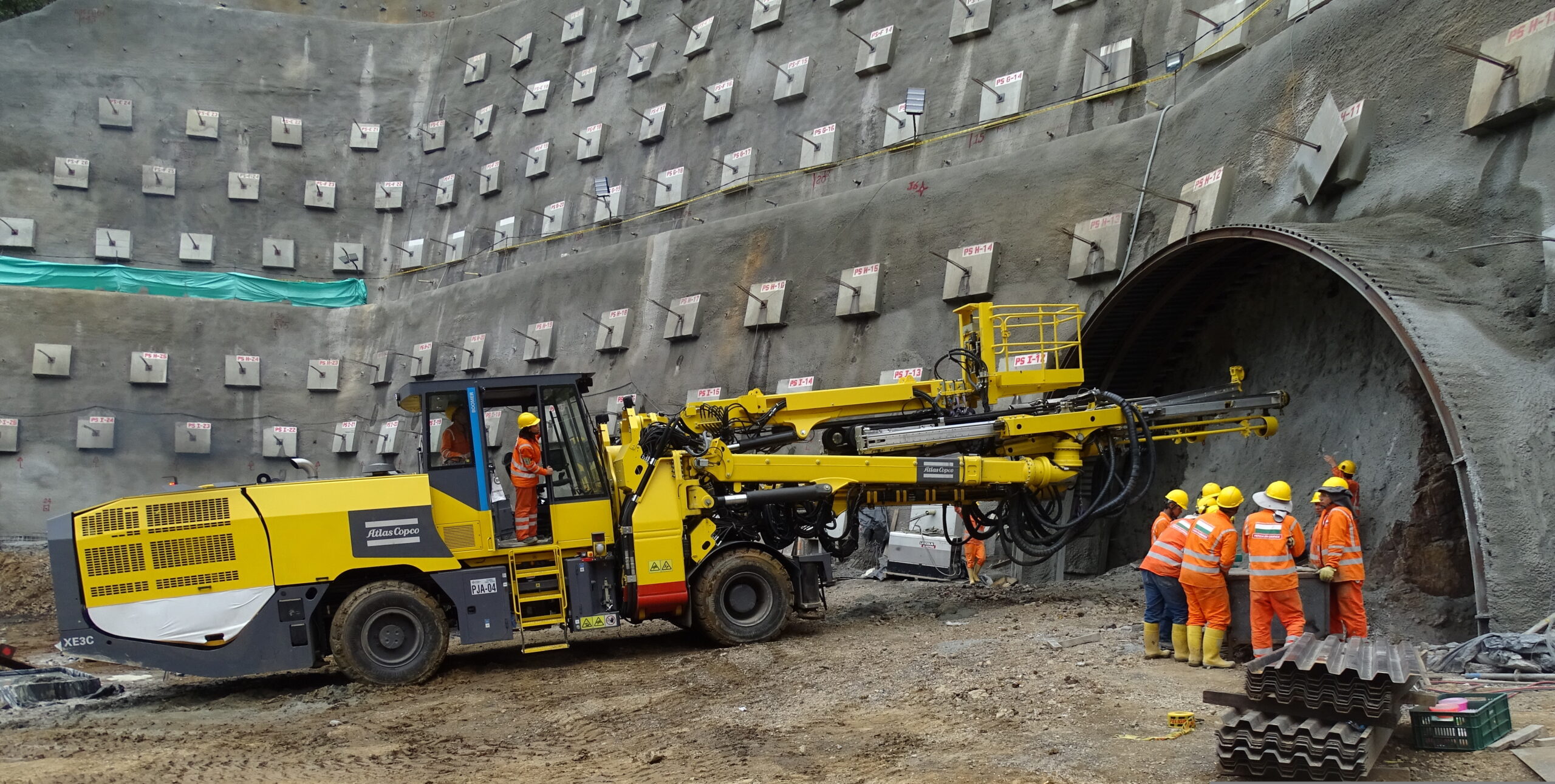 Avanza proceso para iniciar la recolección de recursos para terminar las obras de Antioquia