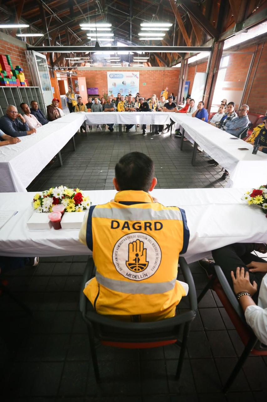 El Dagrd certifica a 17 fincas silleteras de Santa Elena en Gestión del Riesgo de Desastres