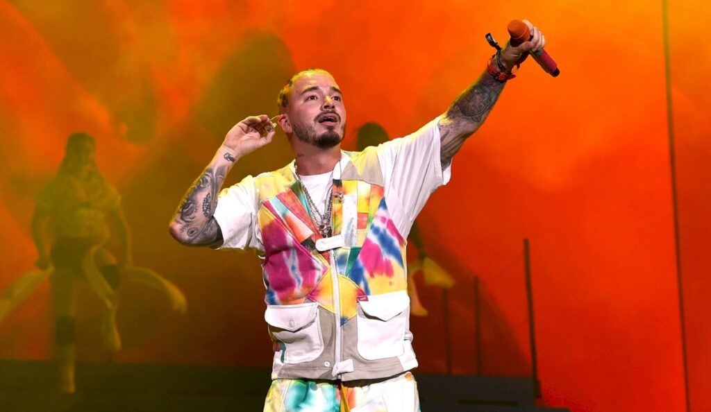 J Balvin prende hoy el Atanasio Girardot con un show histórico y una constelación de invitados