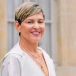 RTVC confirma contratos por casi 23.000 millones de pesos para maquillador y fotógrafo vinculados a denuncias sobre Verónica Alcocer