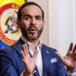 Defensores de la Patria expone ataque digital contra De La Espriella