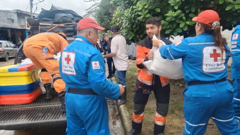 Ayudas humanitarias de la Gobernación llegan a zonas rurales de Antioquia tras emergencia por lluvias