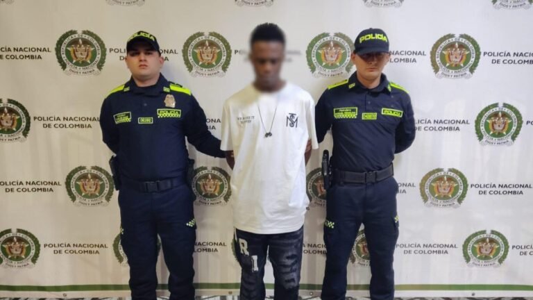 Capturan en Medellín a presunto responsable de homicidio tras riña en Manrique