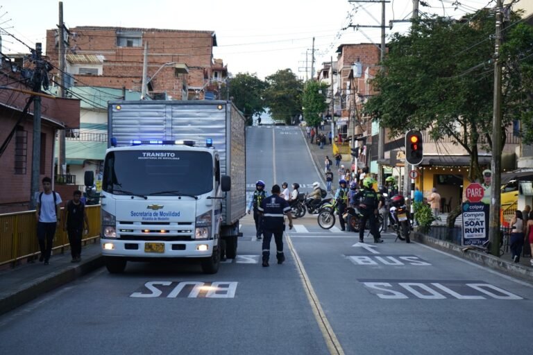 Casi 1.000 comparendos en operativos de control en la 45 de Manrique