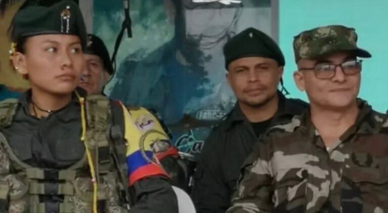 Cae anillo de seguridad de “Iván Mordisco”: seis guerrilleros muertos y su pareja estaría entre los abatidos