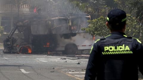 Ofrecen hasta $200 millones por responsables del atentado contra el Batallón en Cali