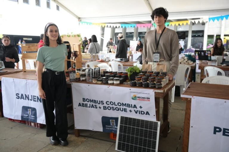 67 negocios de Medellín cierran proceso de fortalecimiento con inversión y acompañamiento