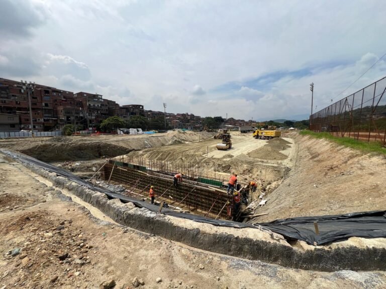 En Medellín se construye el mayor sistema de drenaje sostenible para frenar inundaciones