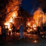 Queman camión con pollos vivos y bloquean vía en Jamundí