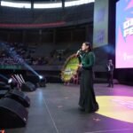 Más de 10.000 jóvenes llenan La Macarena en Medellín para hablar de emprendimiento, tecnología y futuro