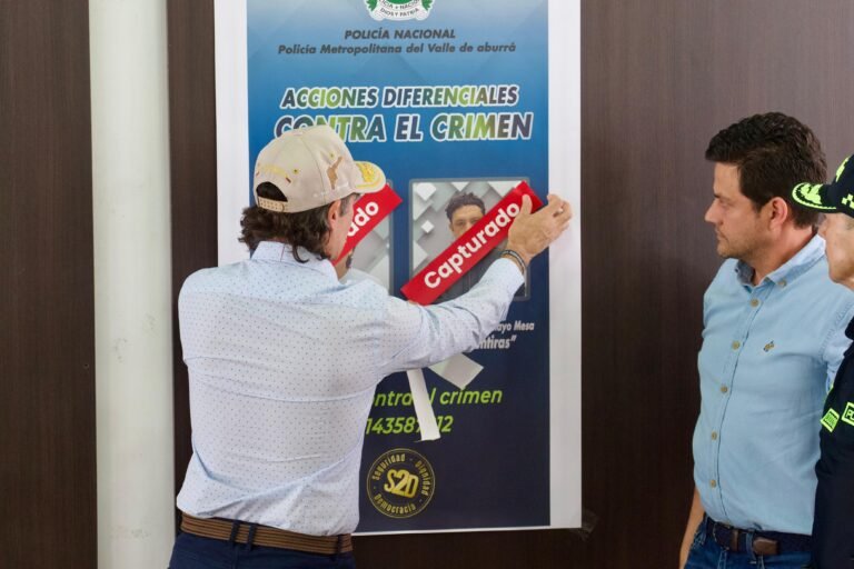 Federico Gutiérrez anuncia golpe estructural contra ‘La Oficina’ y ‘Los Chatas’