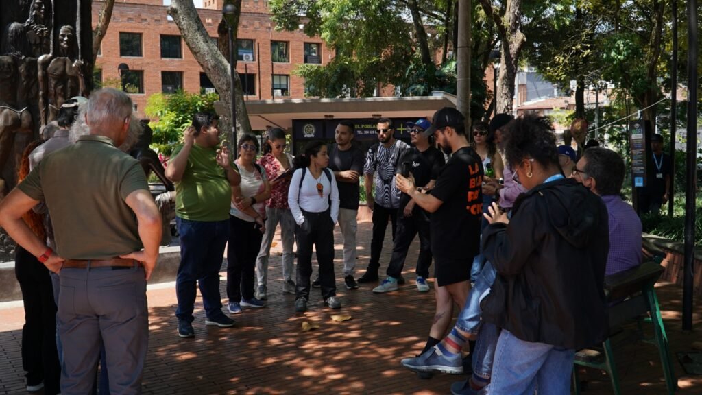 “Vive El Poblado”: la nueva apuesta para redescubrir el sur de Medellín desde la experiencia