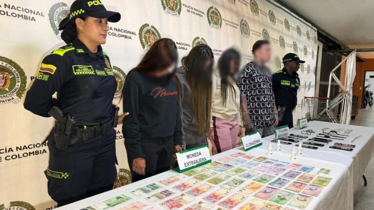 Desarticulan en Medellín a ‘Las Tinderianas’, red que drogaba a sus víctimas para robarles