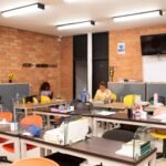 Más cómodos y modernos: así quedaron los nuevos espacios para profesores en Medellín
