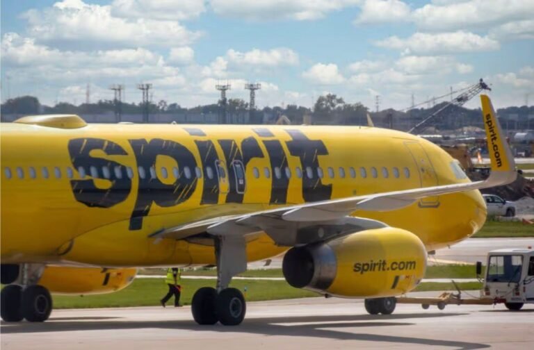 Quiebra de Spirit Airlines deja más de 10.000 pasajeros afectados en Colombia