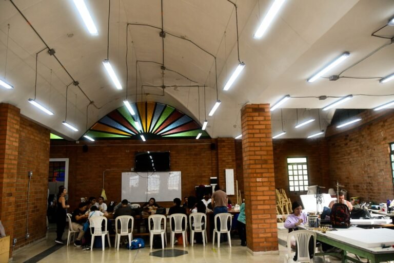 Así transforman espacios de formación para personas con discapacidad