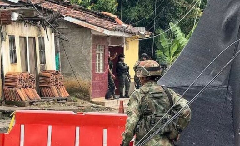 Ataque con explosivos contra subestación de Policía mantiene en alerta a Jamundí
