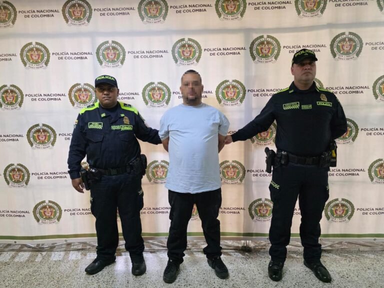 Capturan en Medellín a presunto homicida, un extorsionista y un prófugo buscado por Interpol