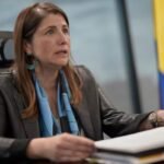 Defensora del Pueblo pide evitar mensajes del Gobierno que favorezcan campañas políticas