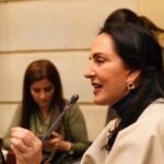 Cabal defendió el papel de la educación privada y criticó el “monopolio público” en el sistema educativo