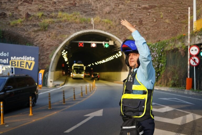 180 agentes vigilarán las vías de Medellín durante el éxodo de vacaciones de mitad de año