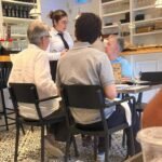 Santos y Daniel Coronell se reúnen en Miami a una semana de la segunda vuelta presidencial