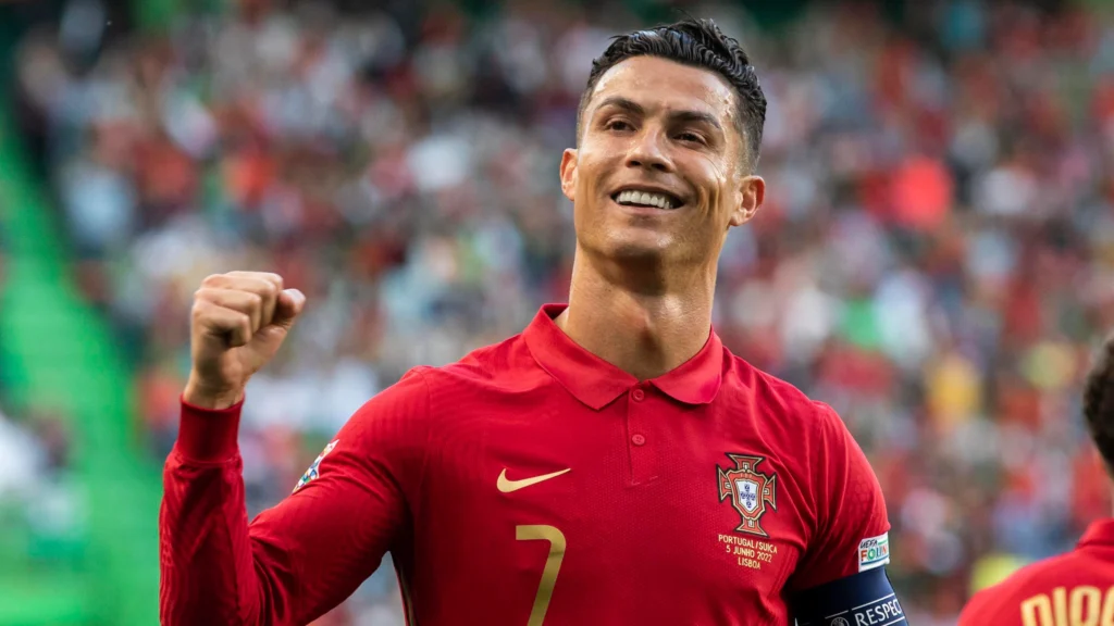 Cristiano Ronaldo agranda su récord como el jugador europeo con más partidos internacionales 